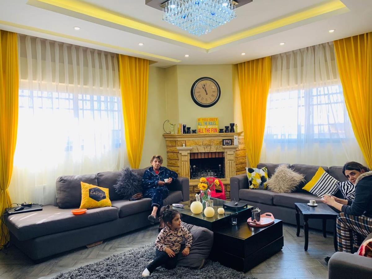 Laura'S Modern Villa Μάνταμπα Εξωτερικό φωτογραφία